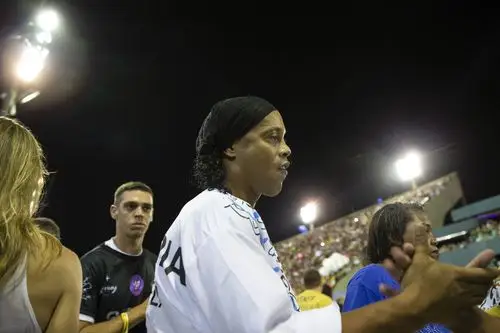 名字镌刻在 名字镌刻在