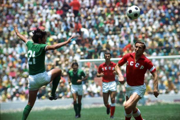 革与发展关 革与发展关