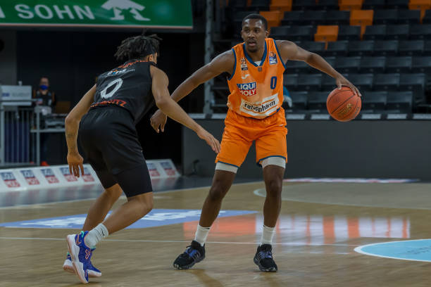 托纳利具备 托纳利具备